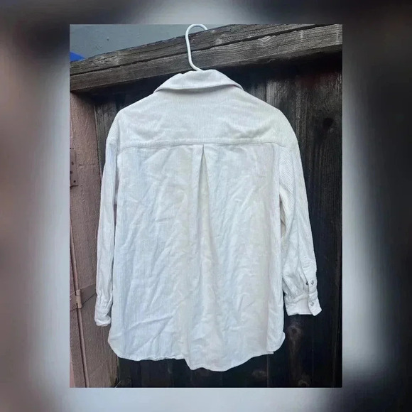 Maje
Ciera Corduroy Studded Shirt - Picture 4 of 8